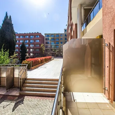 Апартаменты В Отеле Panorama Beach 4* Несебр Nesebyr