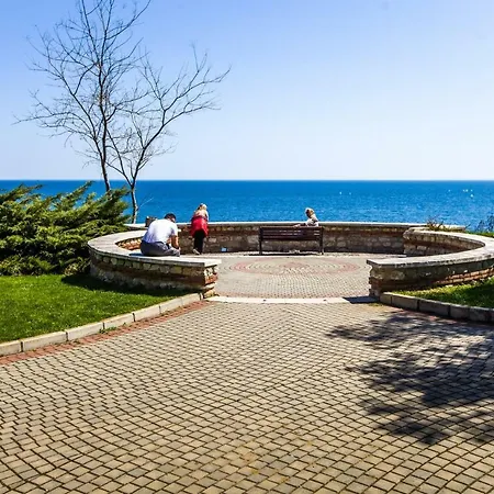 Апартаменты В Отеле Panorama Beach 4* Несебр Nesebyr