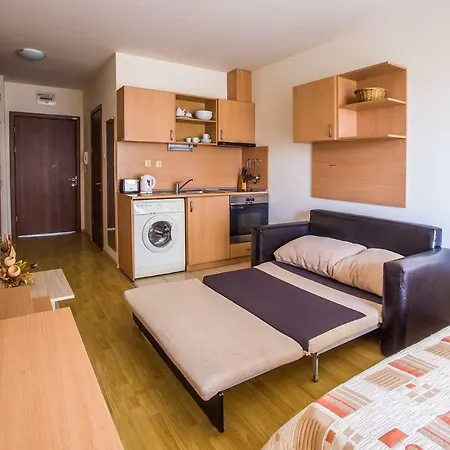 Апартаменты В Отеле Panorama Beach 4* Несебр 아파트 *